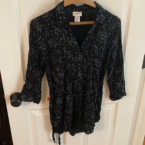 Dressy maternity top